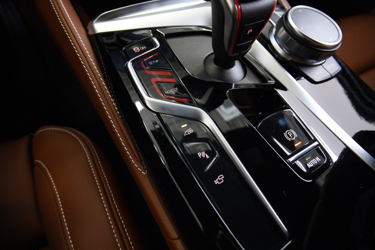 2023 BMW M5 Competition — Photo 25 / 53
