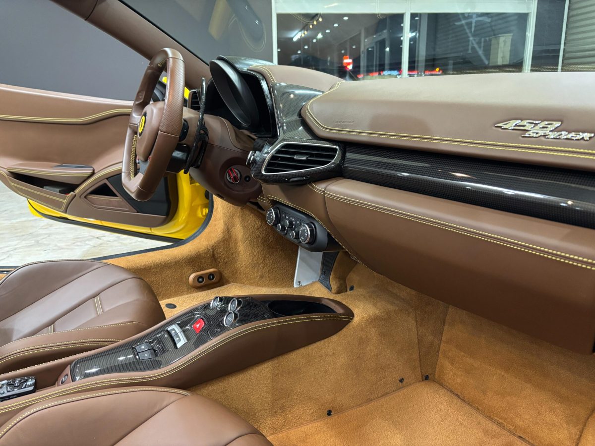 2012 Ferrari 458 Spider — Photo 16 / 19