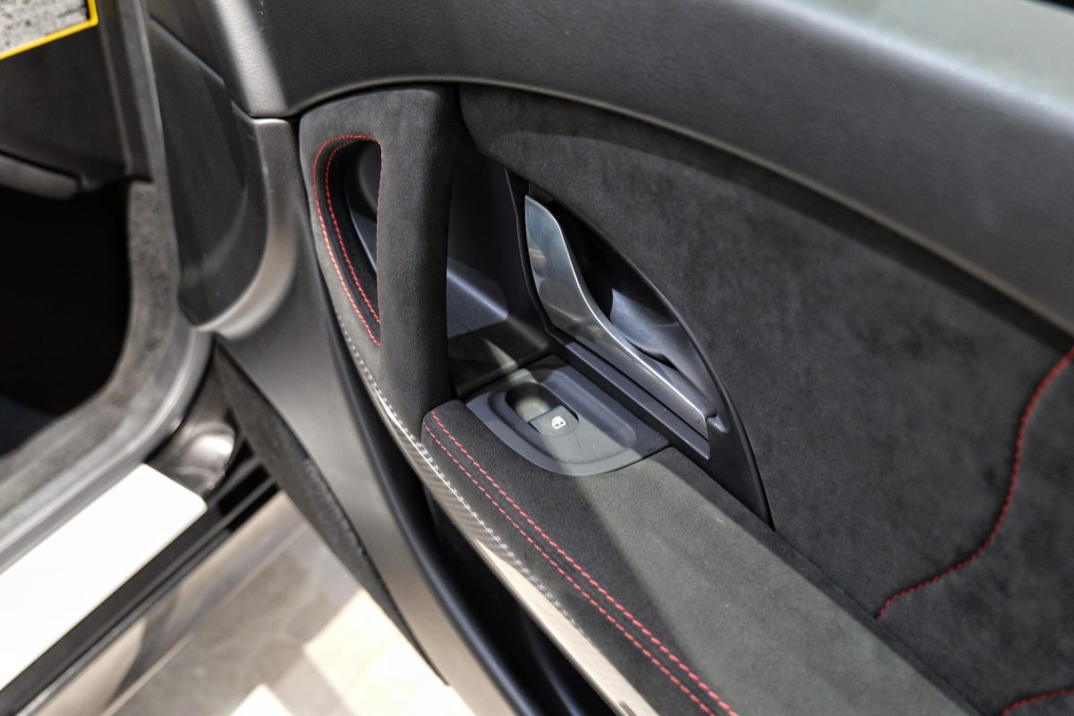 2013 Maserati Quattroporte Sport GT S — Photo 20 / 31