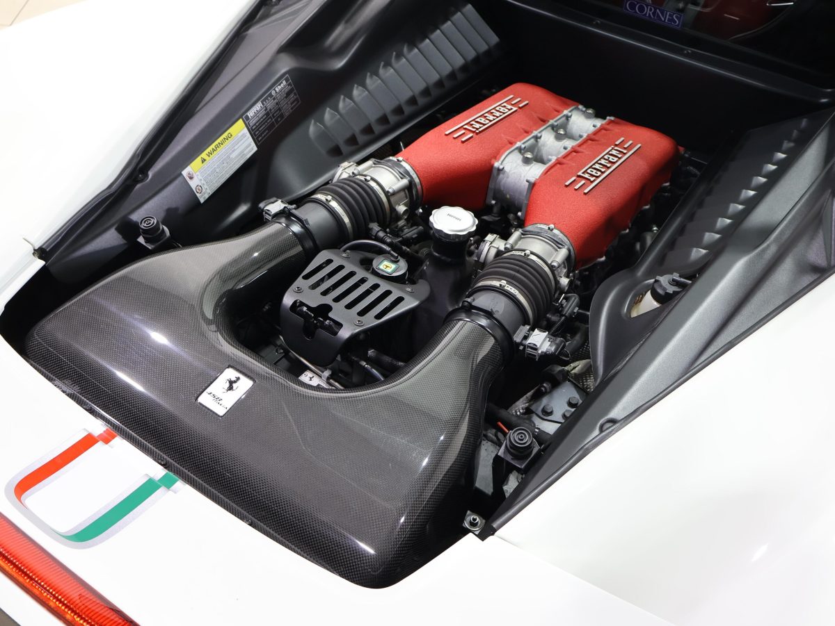 2013 Ferrari 458 Italia F1 DCT — Photo 32 / 32