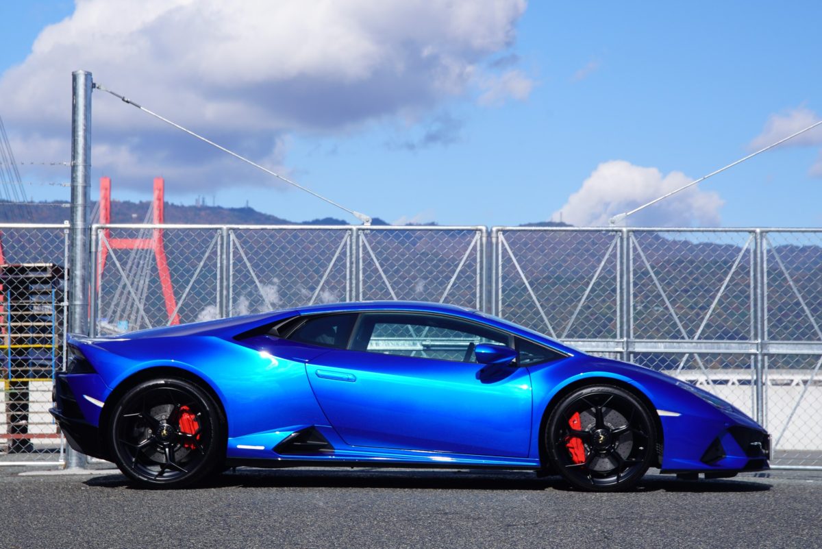 2020 Lamborghini Huracán EVO — Photo 5 / 28