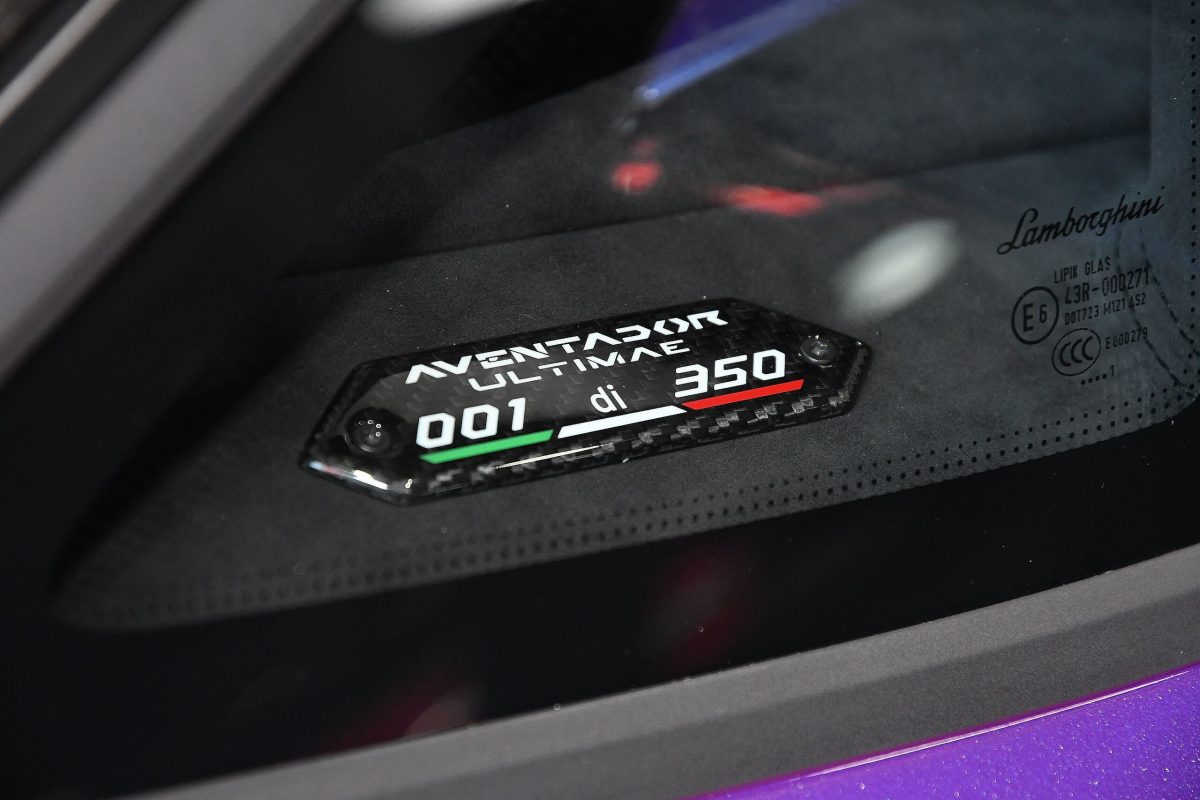 2022 Lamborghini Aventador Roadster LP780-4 Ultimae — Photo 36 / 55