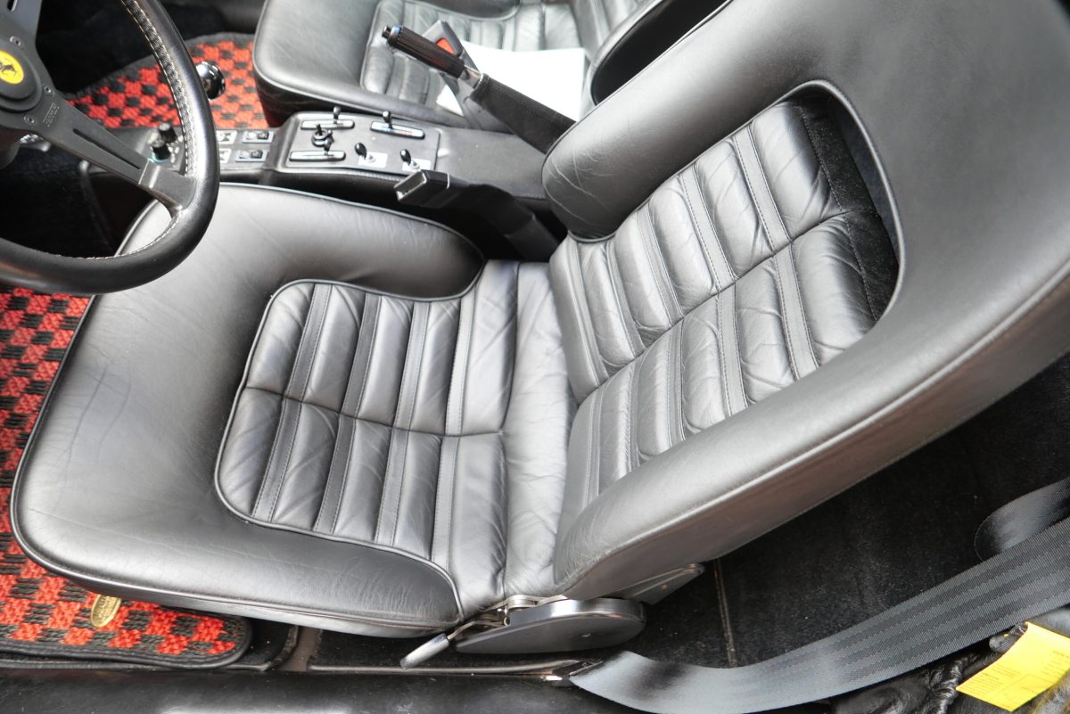 1983 Ferrari 512 BBi — Photo 9 / 39