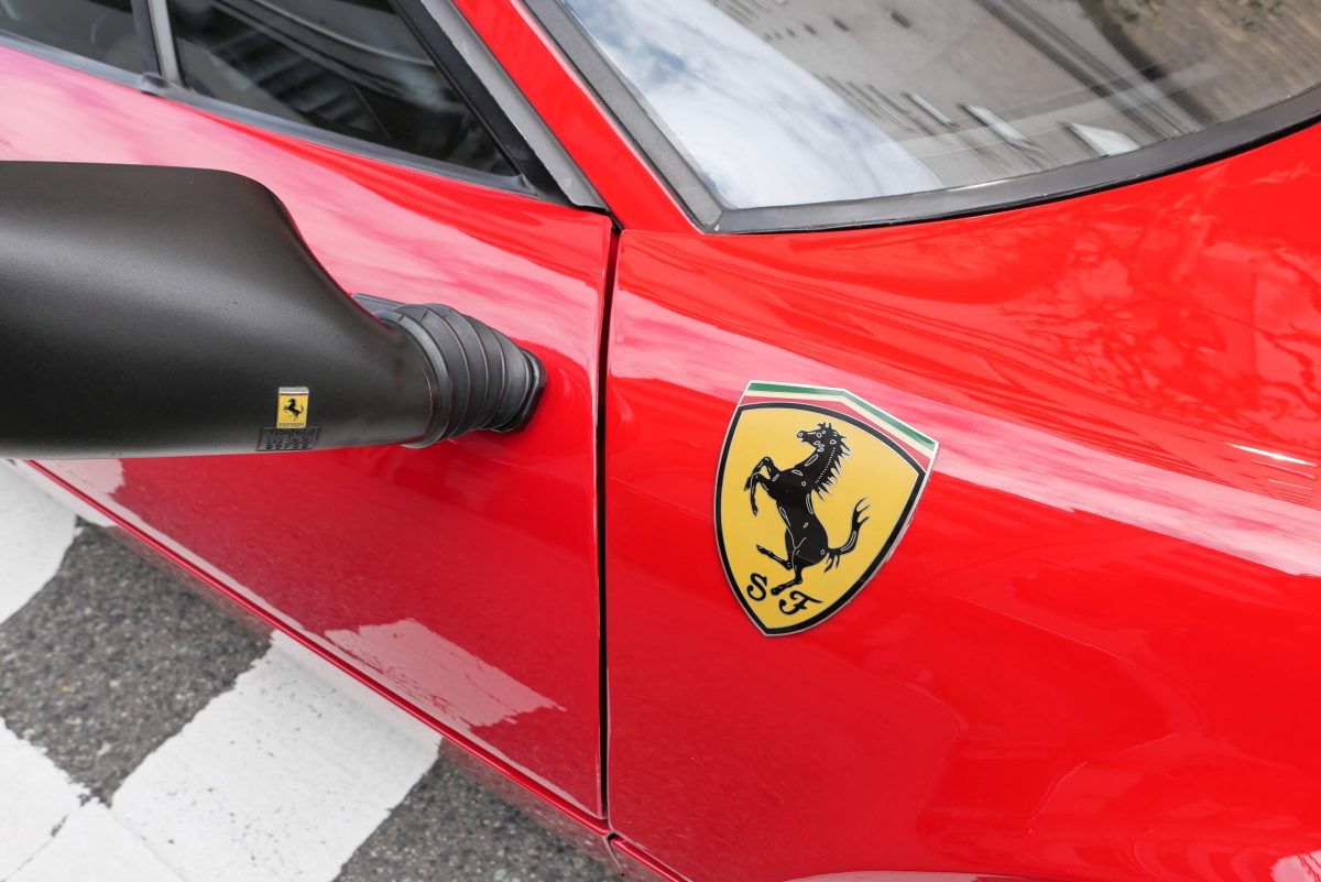 1983 Ferrari 512 BBi — Photo 18 / 39