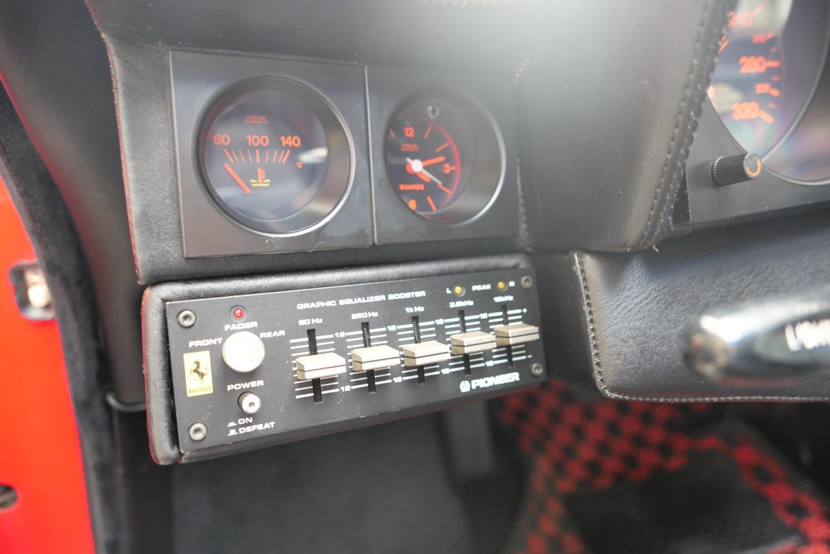 1983 Ferrari 512 BBi — Photo 24 / 39
