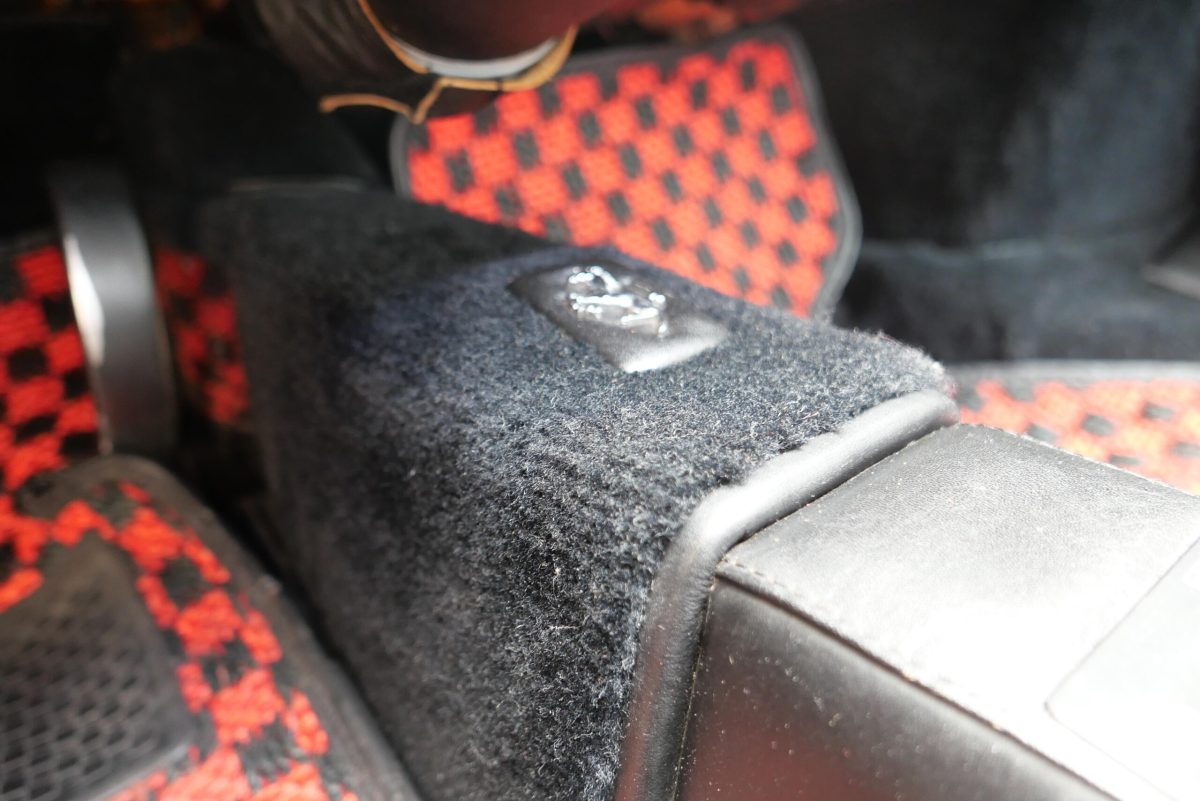1983 Ferrari 512 BBi — Photo 28 / 39