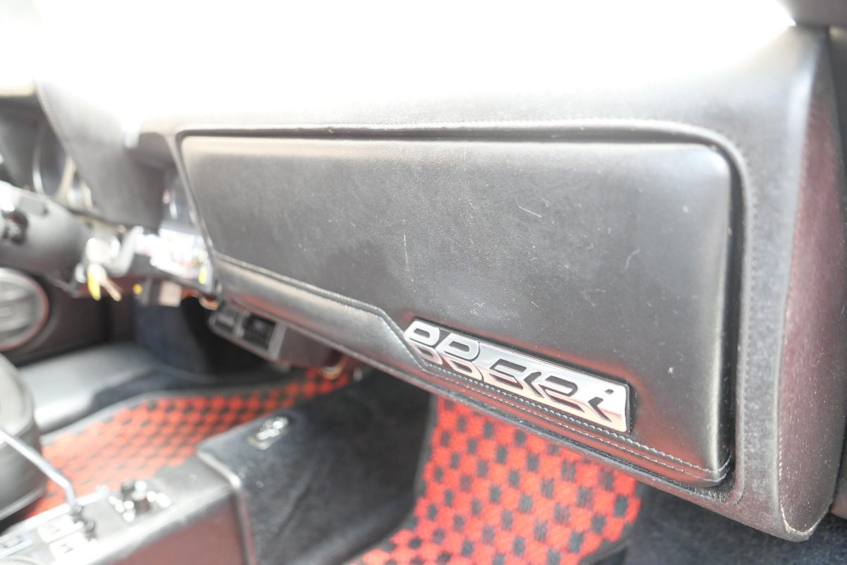 1983 Ferrari 512 BBi — Photo 37 / 39