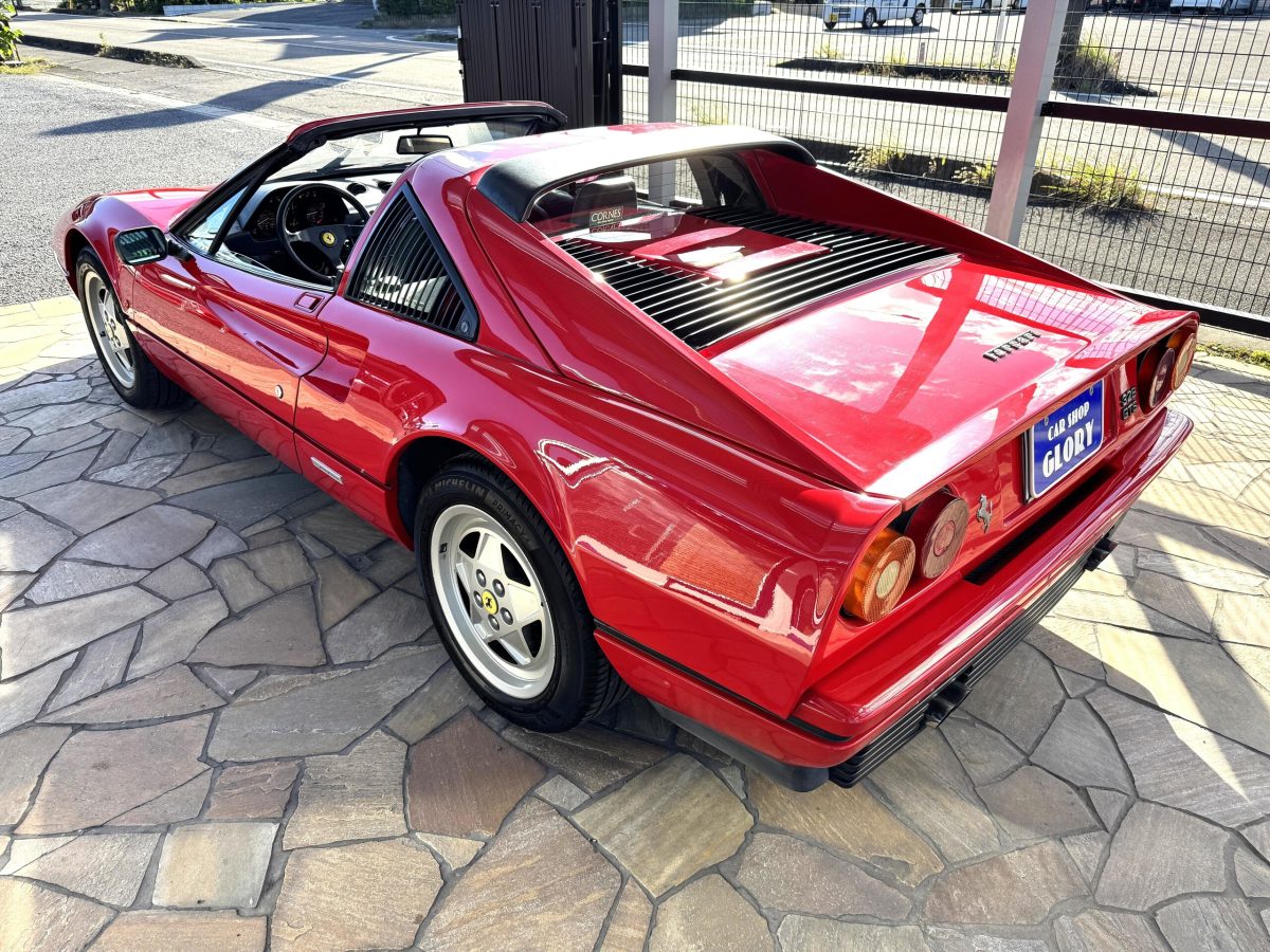 1990 Ferrari 328GTS — Photo 5 / 66