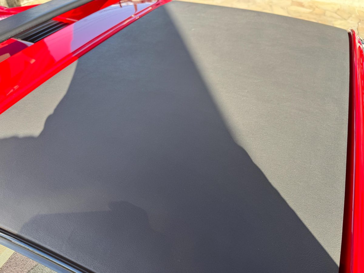 1990 Ferrari 328GTS — Photo 39 / 66