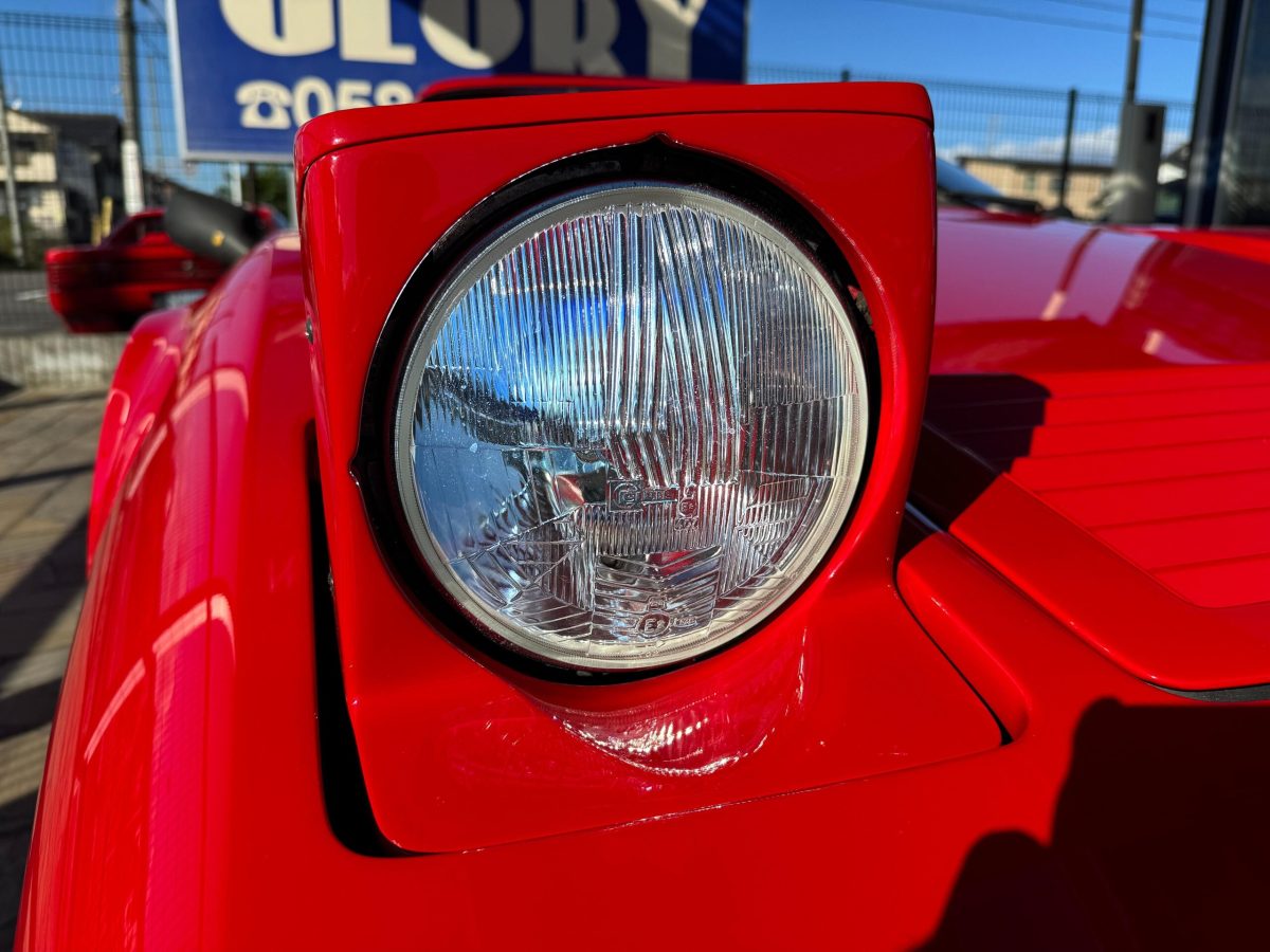 1990 Ferrari 328GTS — Photo 46 / 66