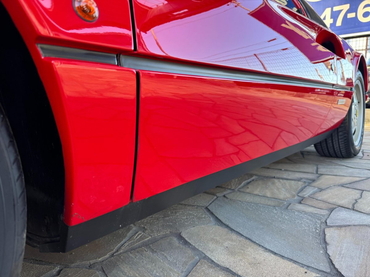1990 Ferrari 328GTS — Photo 54 / 66