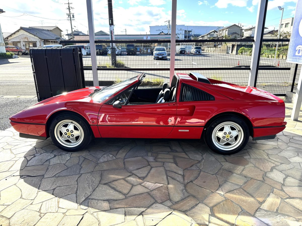 1990 Ferrari 328GTS — Photo 64 / 66