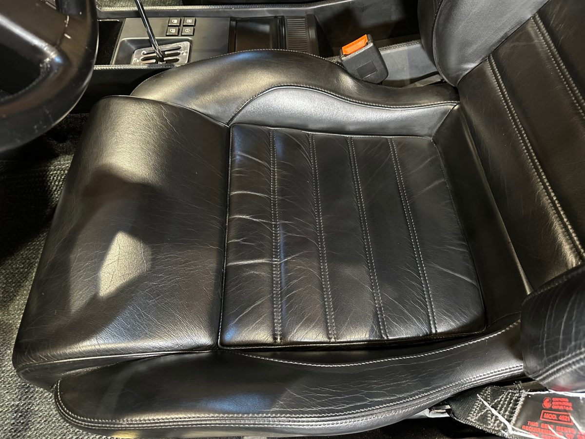 1992 Ferrari 348 TB — Photo 25 / 49