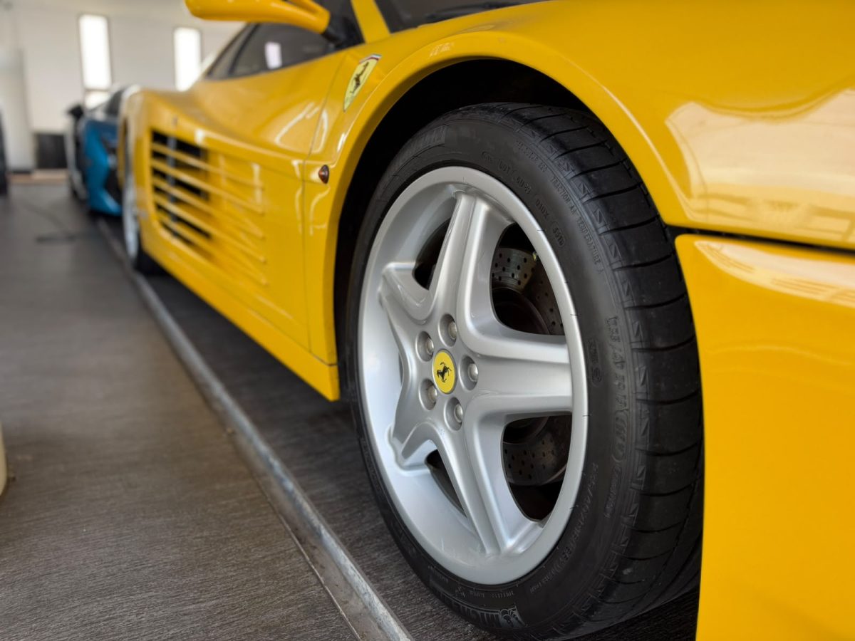 1994 Ferrari 512TR — Photo 6 / 17