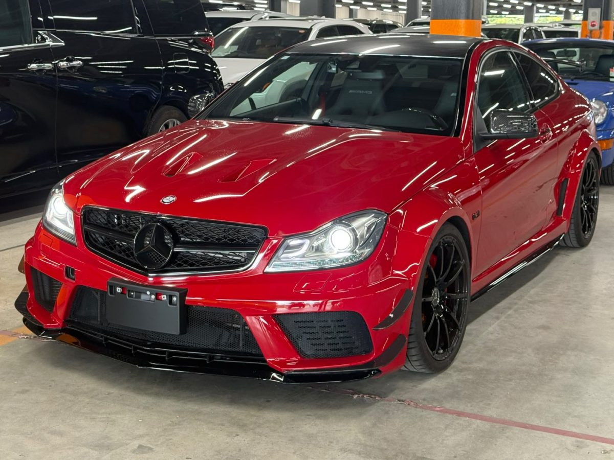 2012 Mercedes Benz C63 AMG Black Series AMG Sports Package for sale in Japan