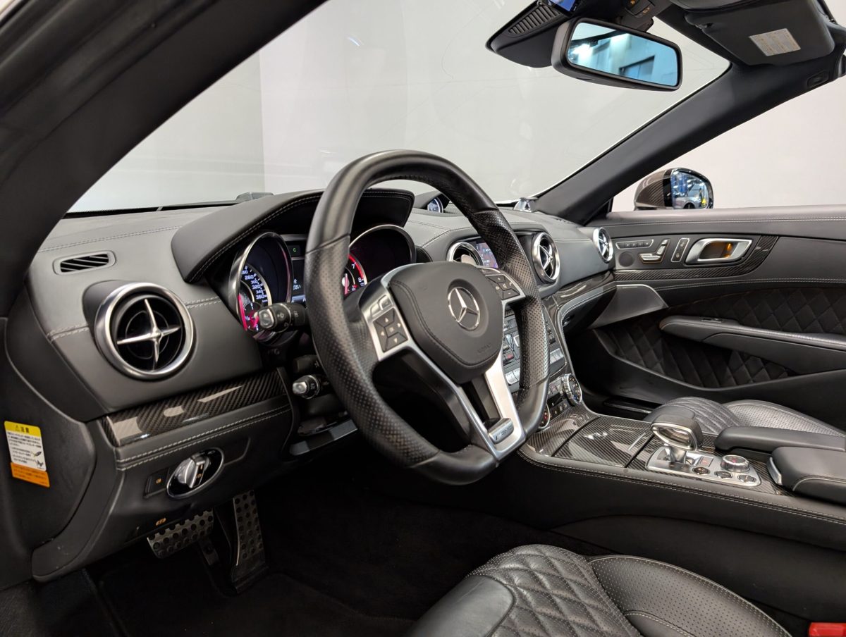 2013 Mercedes Benz SL65 AMG — Photo 8 / 37