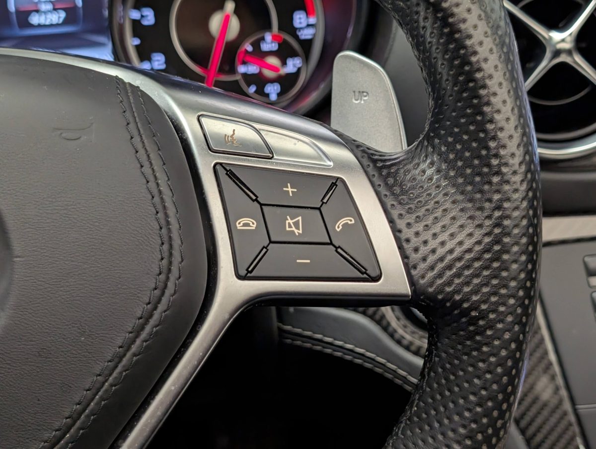 2013 Mercedes Benz SL65 AMG — Photo 26 / 37