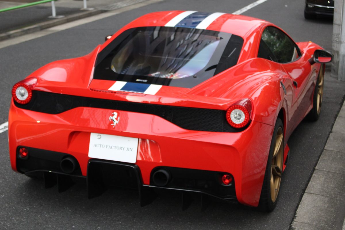 2015 Ferrari 458 Speciale — Photo 3 / 25