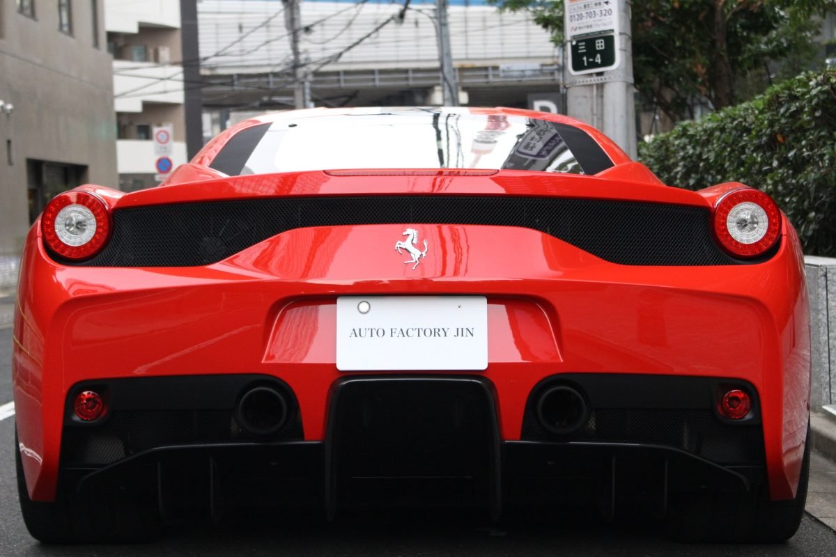 2015 Ferrari 458 Speciale — Photo 4 / 25
