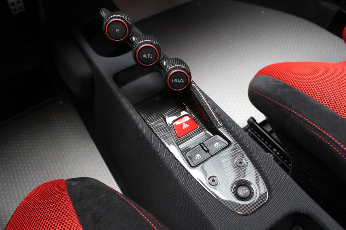 2015 Ferrari 458 Speciale — Photo 8 / 25