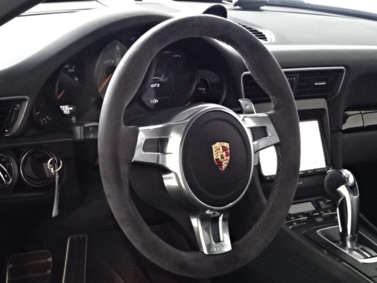 2015 Porsche 911 GT3 — Photo 8 / 74