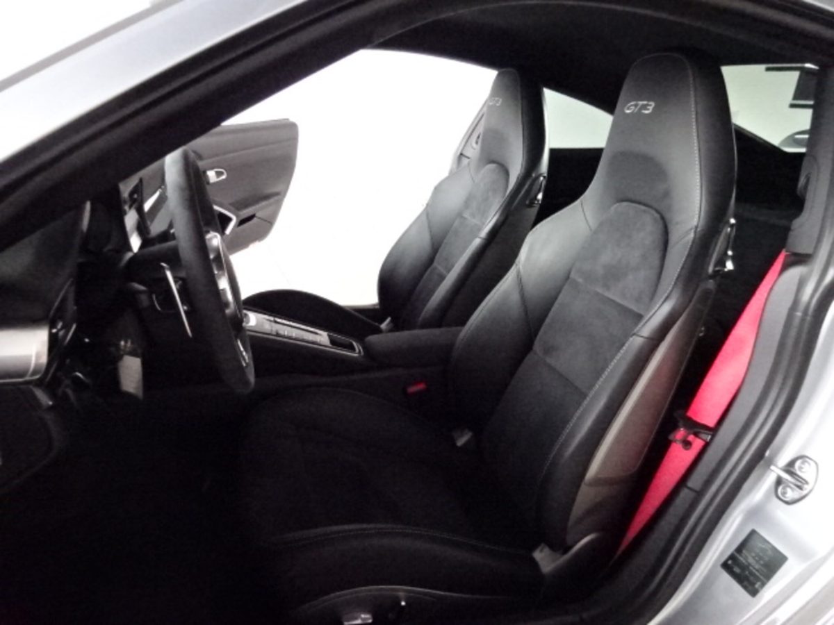 2015 Porsche 911 GT3 — Photo 17 / 74