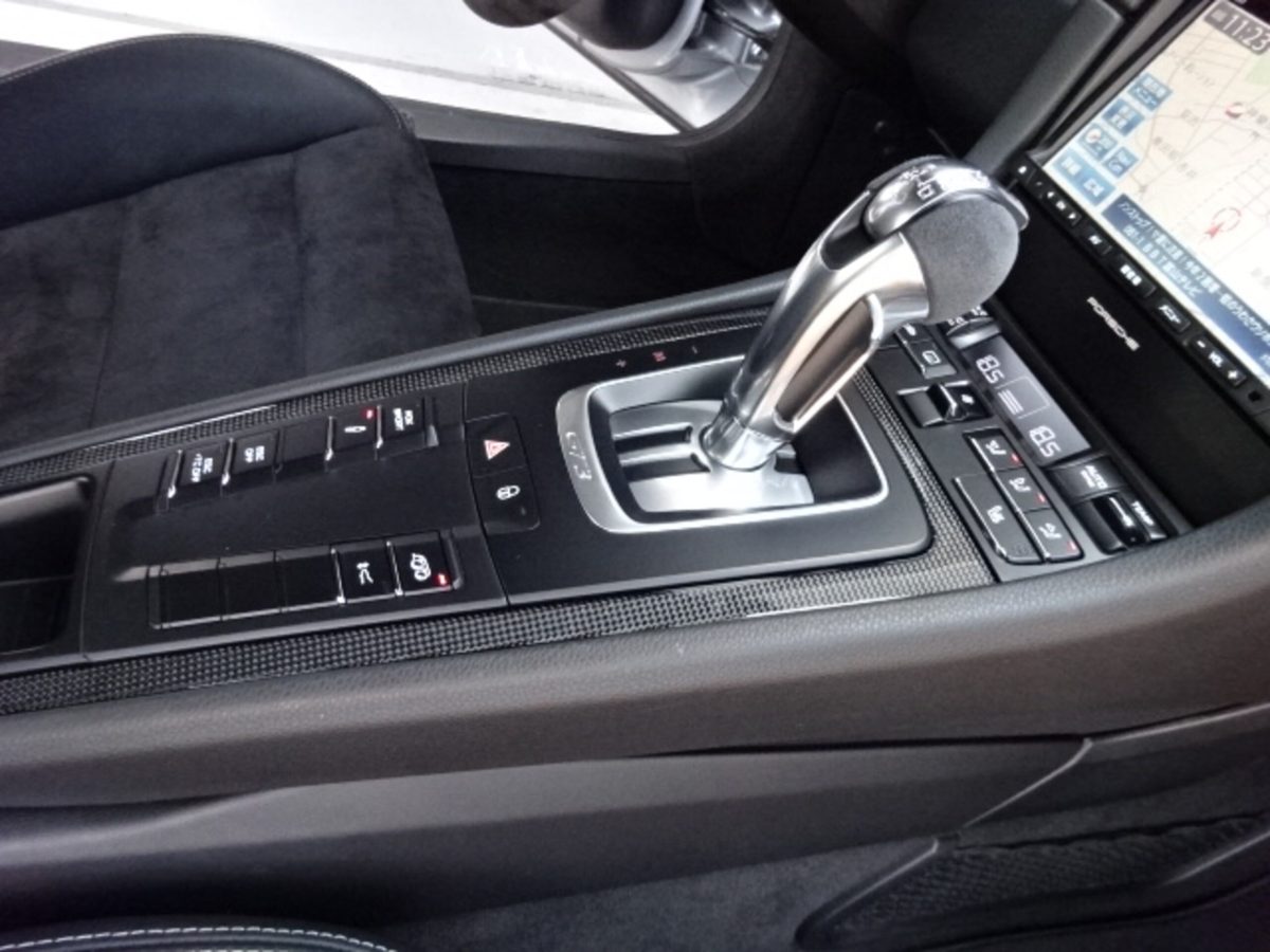 2015 Porsche 911 GT3 — Photo 27 / 74