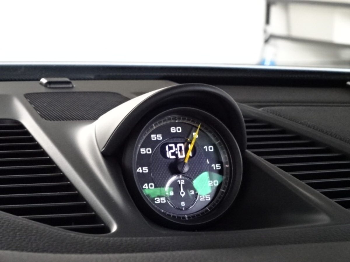 2015 Porsche 911 GT3 — Photo 30 / 74
