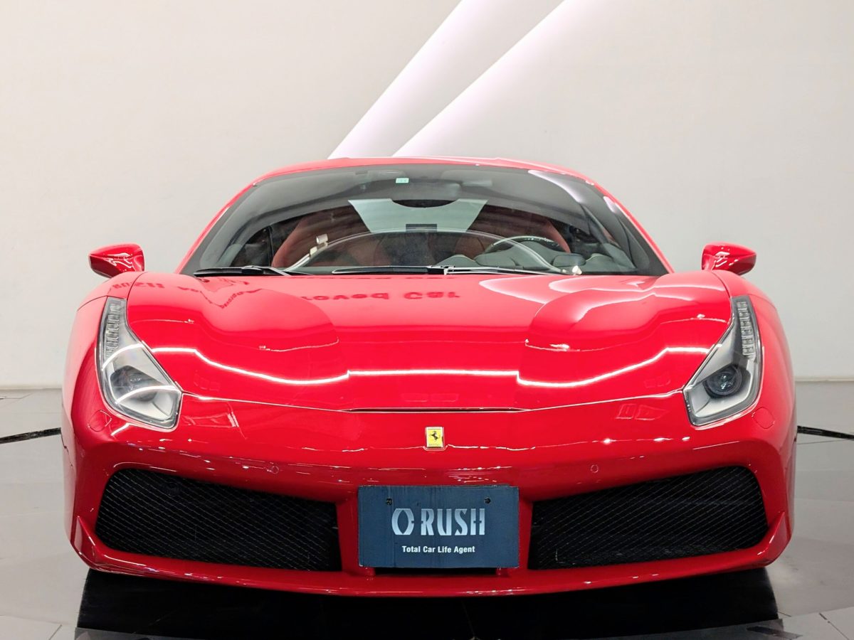2016 Ferrari 488GTB — Photo 11 / 39