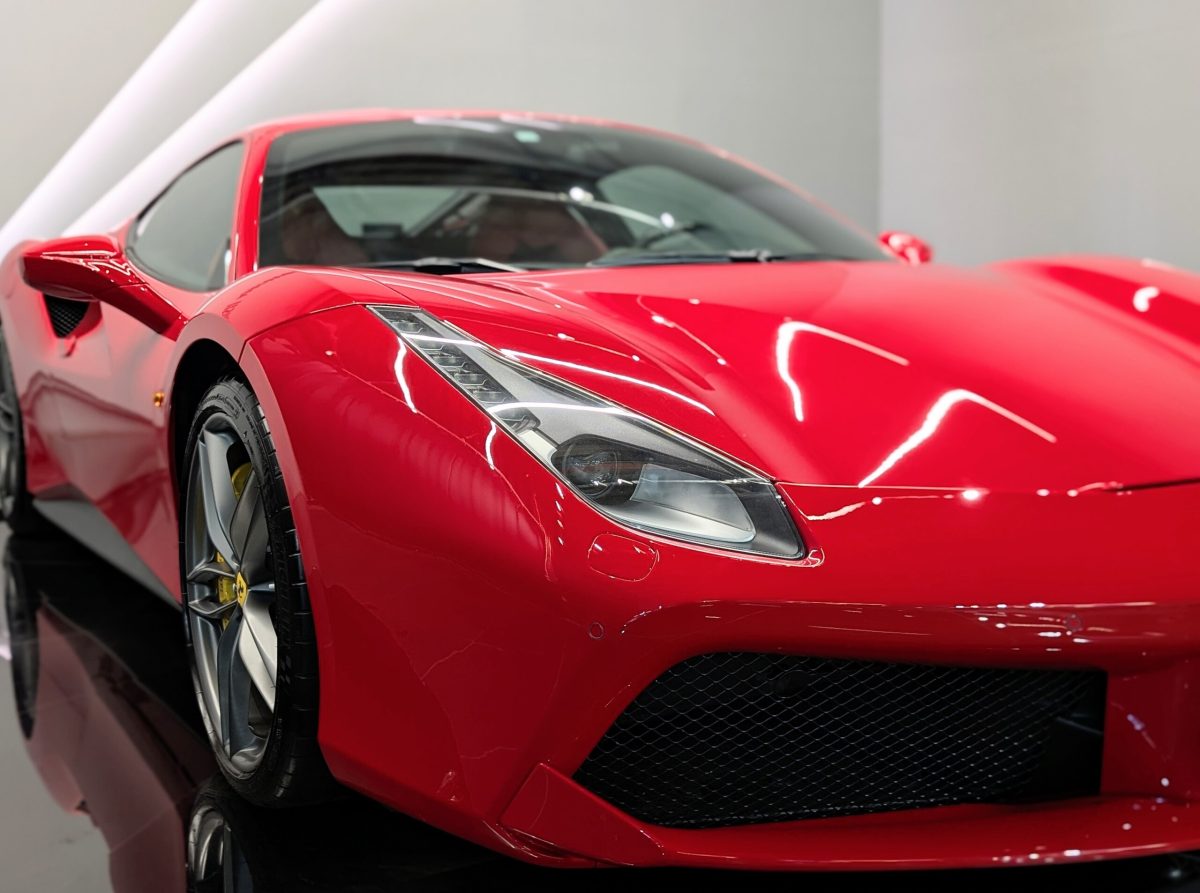 2016 Ferrari 488GTB — Photo 12 / 39