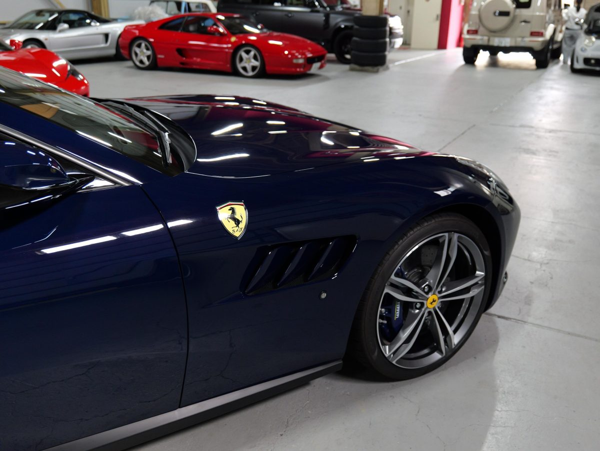 2017 Ferrari GTC4Lusso — Photo 5 / 8