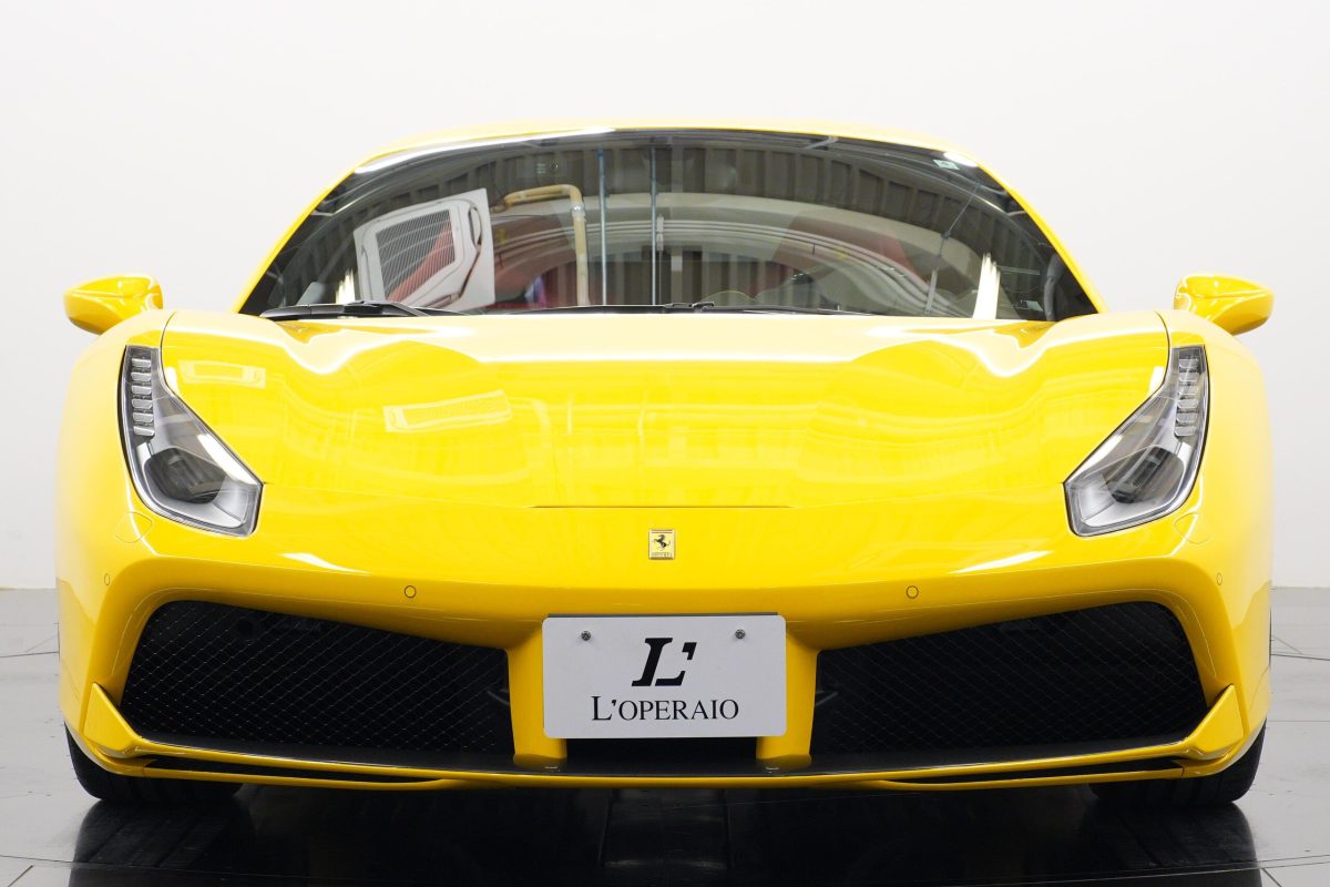 2018 Ferrari 488GTB — Photo 2 / 44