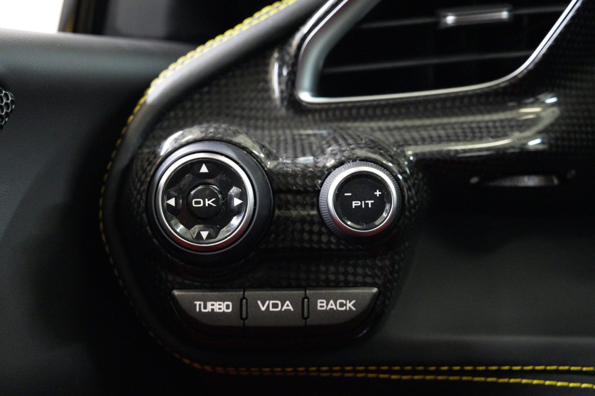 2018 Ferrari 488GTB — Photo 24 / 44