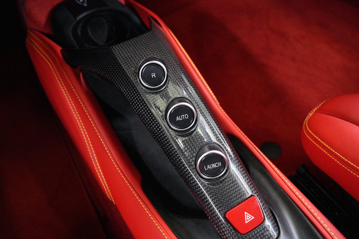 2018 Ferrari 488GTB — Photo 28 / 44