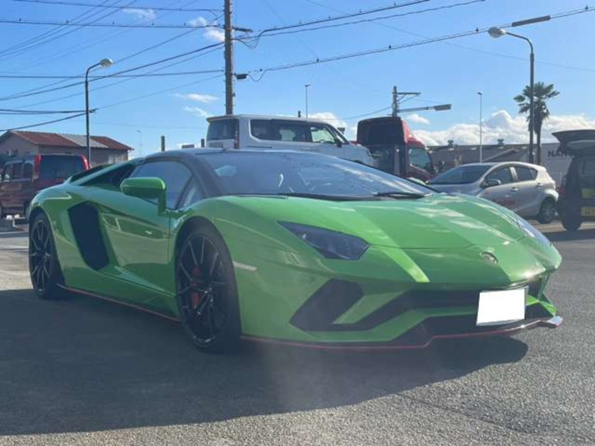 2019 Lamborghini Aventador Roadster S — Photo 7 / 57
