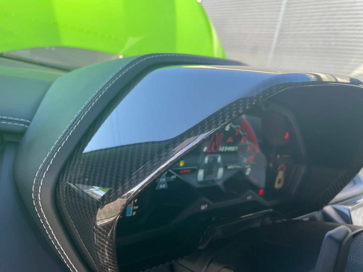 2019 Lamborghini Aventador Roadster S — Photo 47 / 57