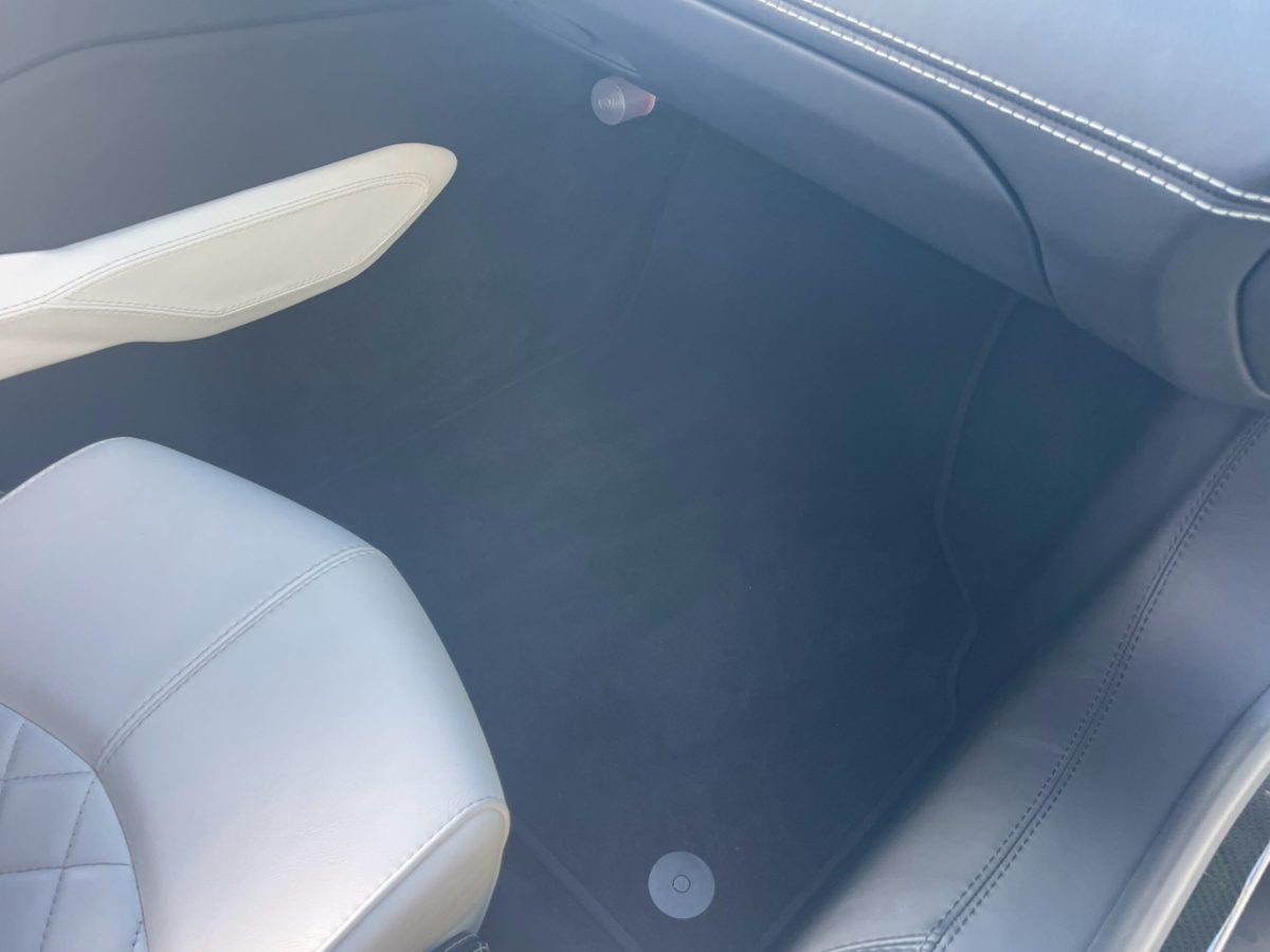 2019 Lamborghini Aventador Roadster S — Photo 51 / 57