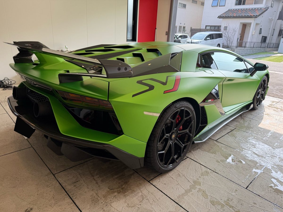 2019 Lamborghini Aventador SVJ — Photo 5 / 22