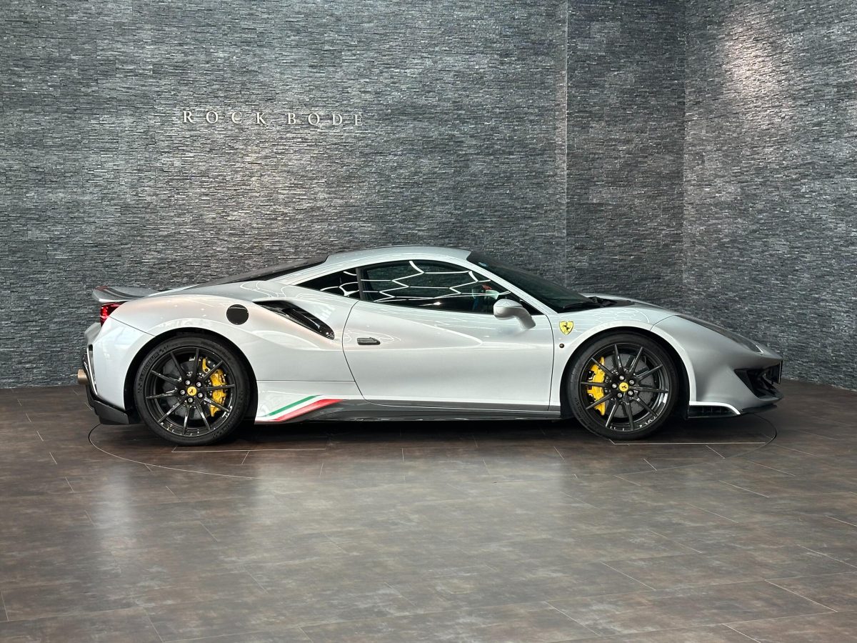 2020 Ferrari 488 Pista — Photo 5 / 34