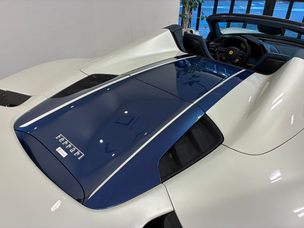 2020 Ferrari 488 Pista Spider — Photo 25 / 31