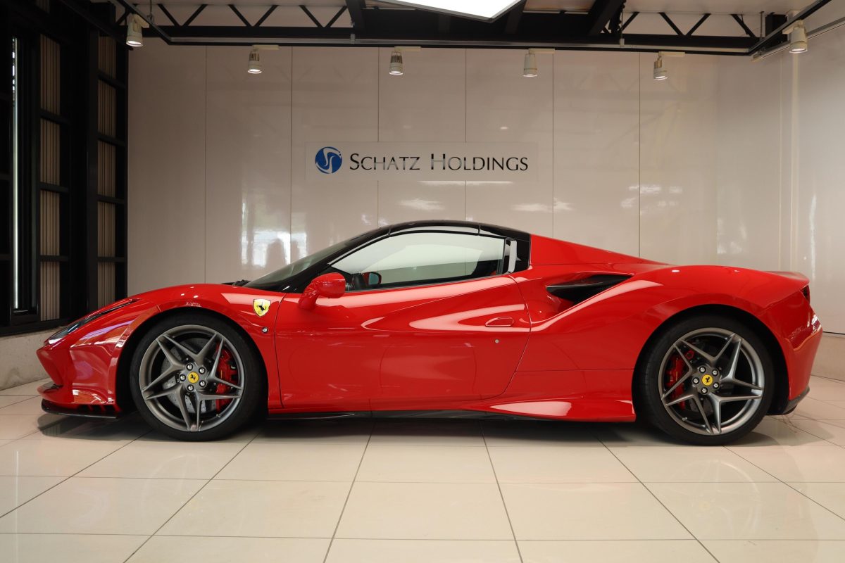 2021 Ferrari F8 Spider — Photo 7 / 46