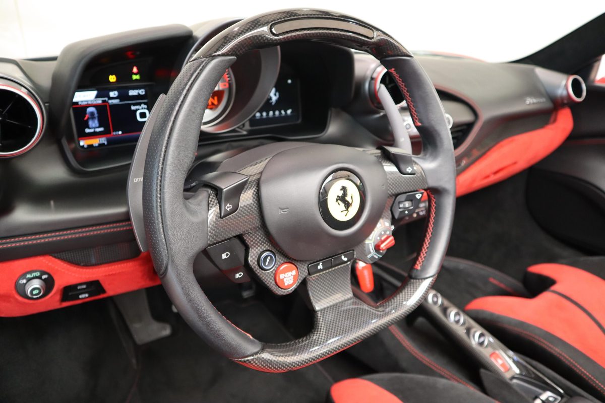 2021 Ferrari F8 Spider — Photo 14 / 46