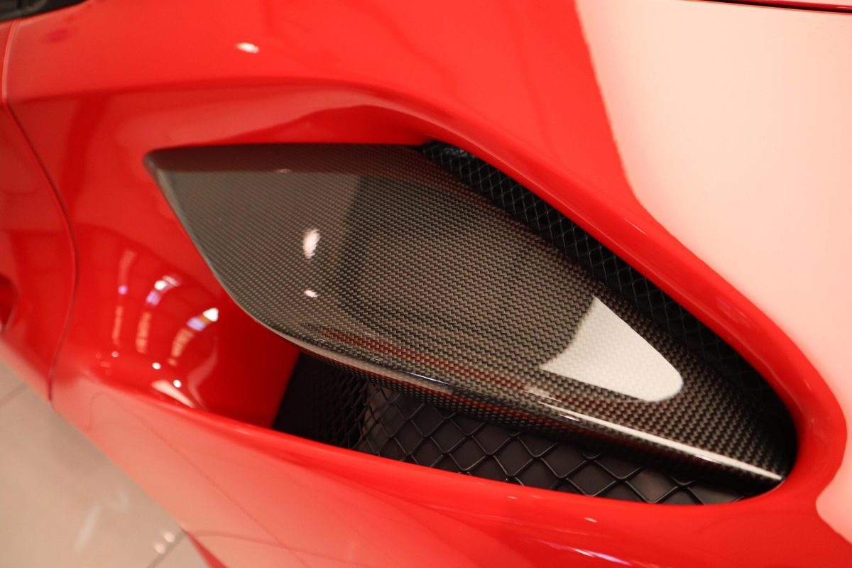 2021 Ferrari F8 Spider — Photo 25 / 46