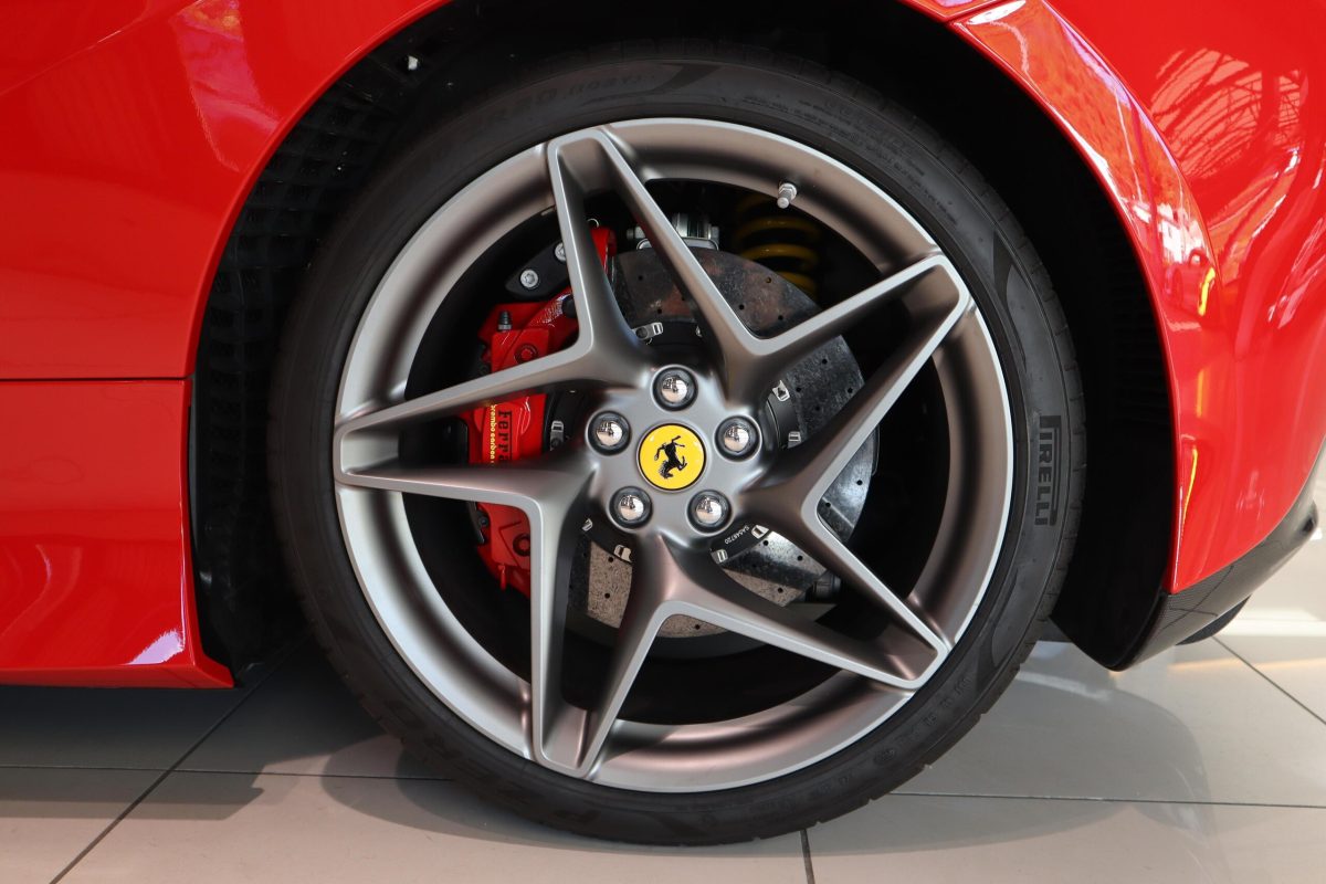 2021 Ferrari F8 Spider — Photo 44 / 46