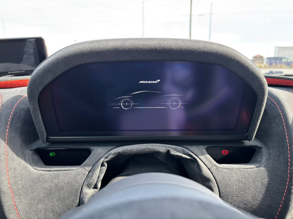 2021 McLaren 765LT — Photo 26 / 39