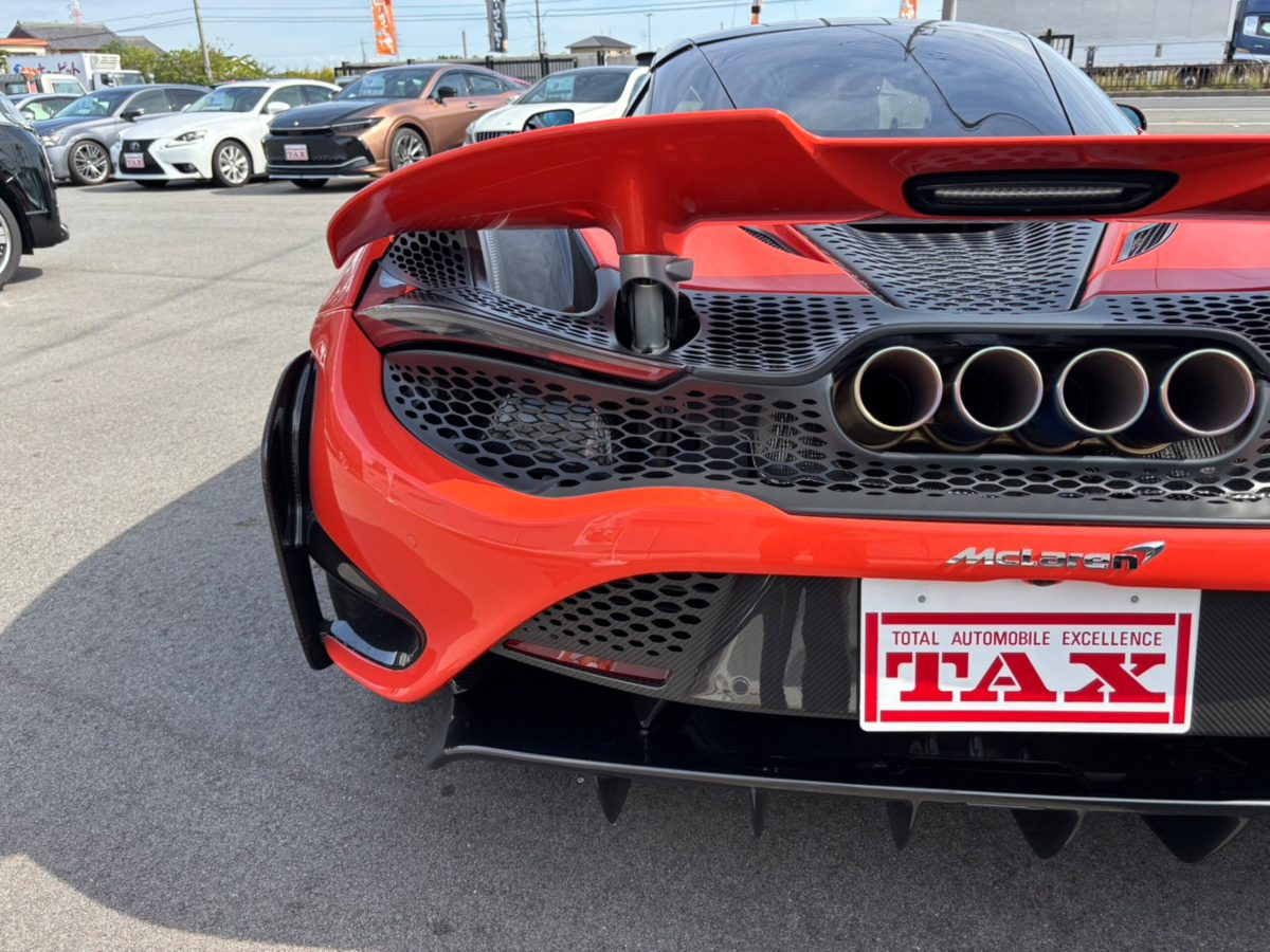 2021 McLaren 765LT — Photo 34 / 39