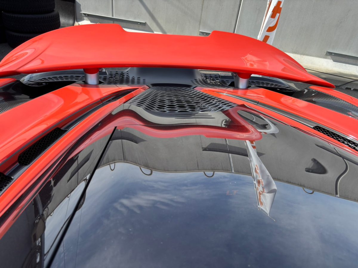 2021 McLaren 765LT — Photo 36 / 39