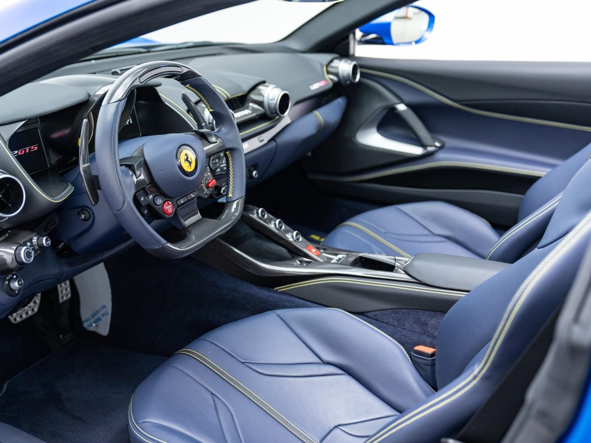 2022 Ferrari 812GTS — Photo 8 / 31