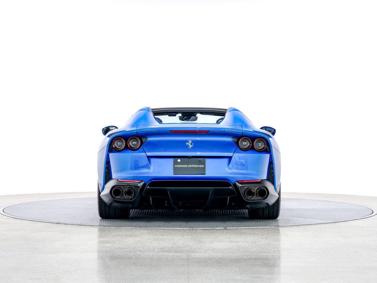 2022 Ferrari 812GTS — Photo 12 / 31
