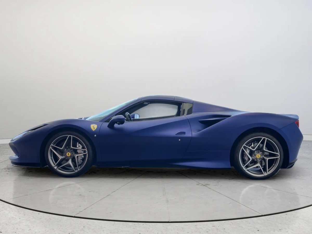 2022 Ferrari F8 Spider — Photo 4 / 24